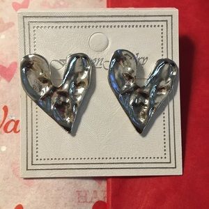 Earrings. Hearts ♥️